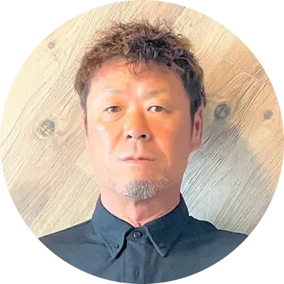 ガーテリア八尾店 店長 阿多光彦