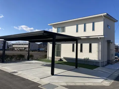 カーポート・アプローチ・駐車場・土間の施工事例（3枚目）