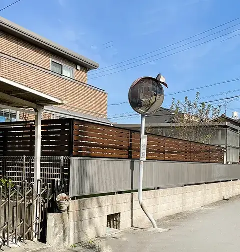 フェンス・芝・植栽の施工事例（5枚目）