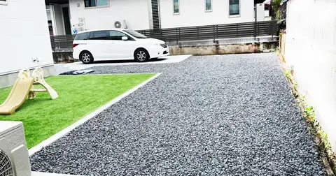 岐阜県のアプローチ・駐車場・土間・芝・植栽の施工事例（5枚目）