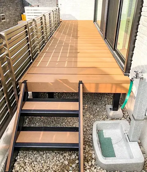 三重県のフェンス・デッキ・テラスの施工事例（4枚目）