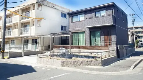 中川区のカーポート・門扉の施工事例（2枚目）