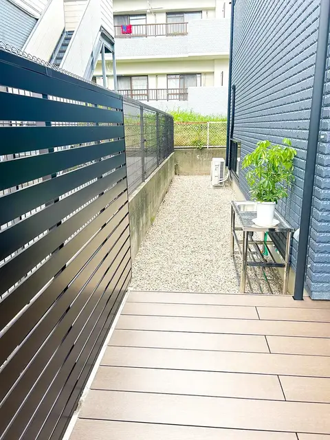 知多市の門柱・門塀・デッキ・テラスの施工事例（6枚目）