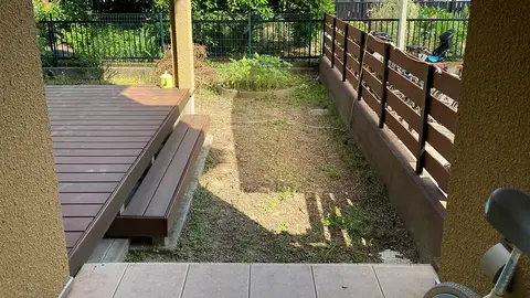 岐阜県のカーポート・デッキ・テラスの施工事例(5枚目)