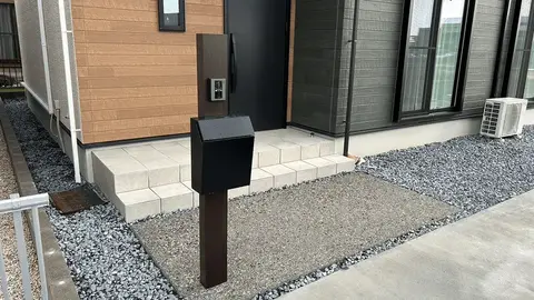 三重県のカーポート・門柱・門塀の施工事例（2枚目）