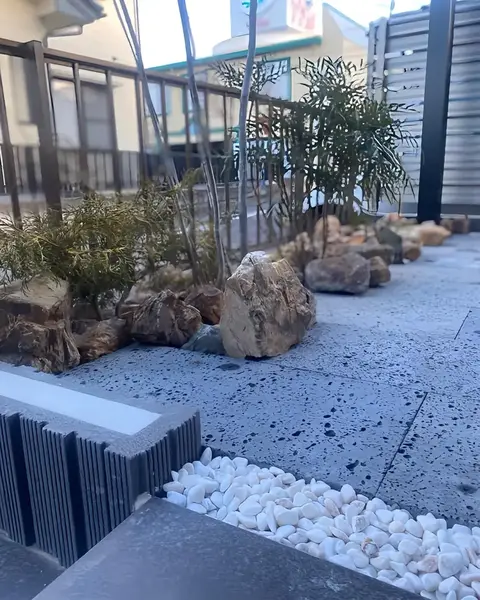 カーポート・アプローチの施工事例（10枚目）