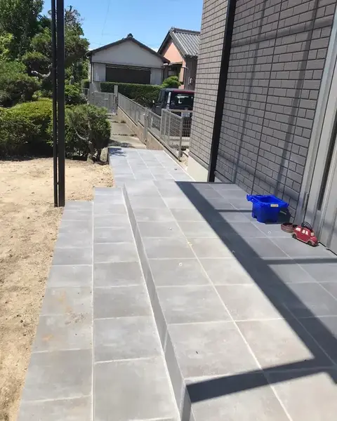 愛知県のデッキ・テラス・タイル・石張り・物置の施工事例（4枚目）
