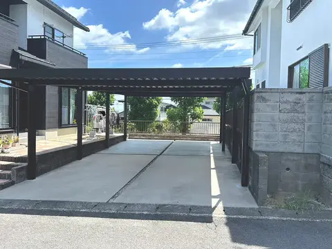 三重県のカーポートの施工事例（4枚目）