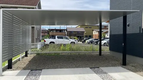 岐阜県のカーポートの施工事例（2枚目）