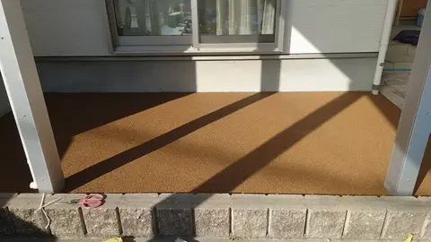 愛知県のアプローチ・デッキ・テラスの施工事例（3枚目）