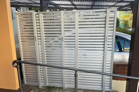 岐阜県のフェンス・目隠しの施工事例（4枚目）