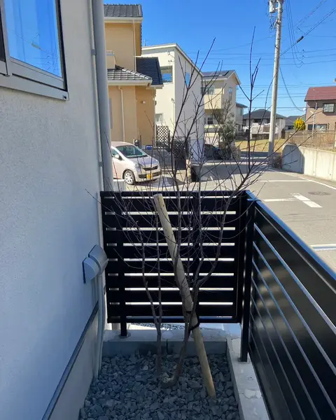 愛知県の門柱・門塀・デッキ・テラスの施工事例(6枚目)