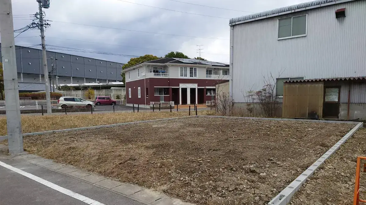 愛知県の芝・植栽の施工事例(1枚目)