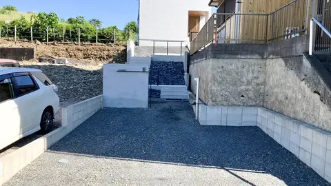 愛知県のアプローチ・駐車場・土間・階段・スロープの施工事例（2枚目）