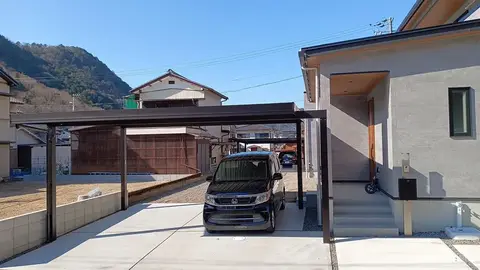 カーポートの施工事例（4枚目）