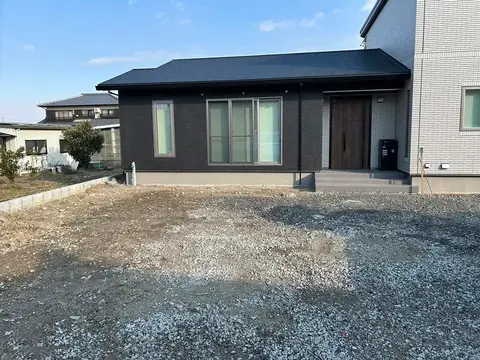 岐阜県のカーポート・芝・植栽の施工事例
