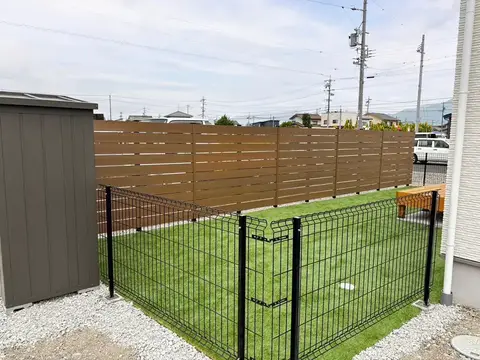 長野県のデッキ・テラス・ドッグランの施工事例（2枚目）