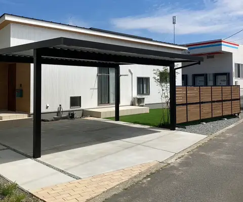 長野県のフェンス・芝・植栽・目隠しの施工事例（3枚目）