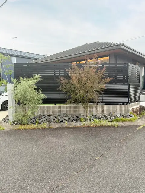 岐阜県のフェンス・目隠しの施工事例（4枚目）